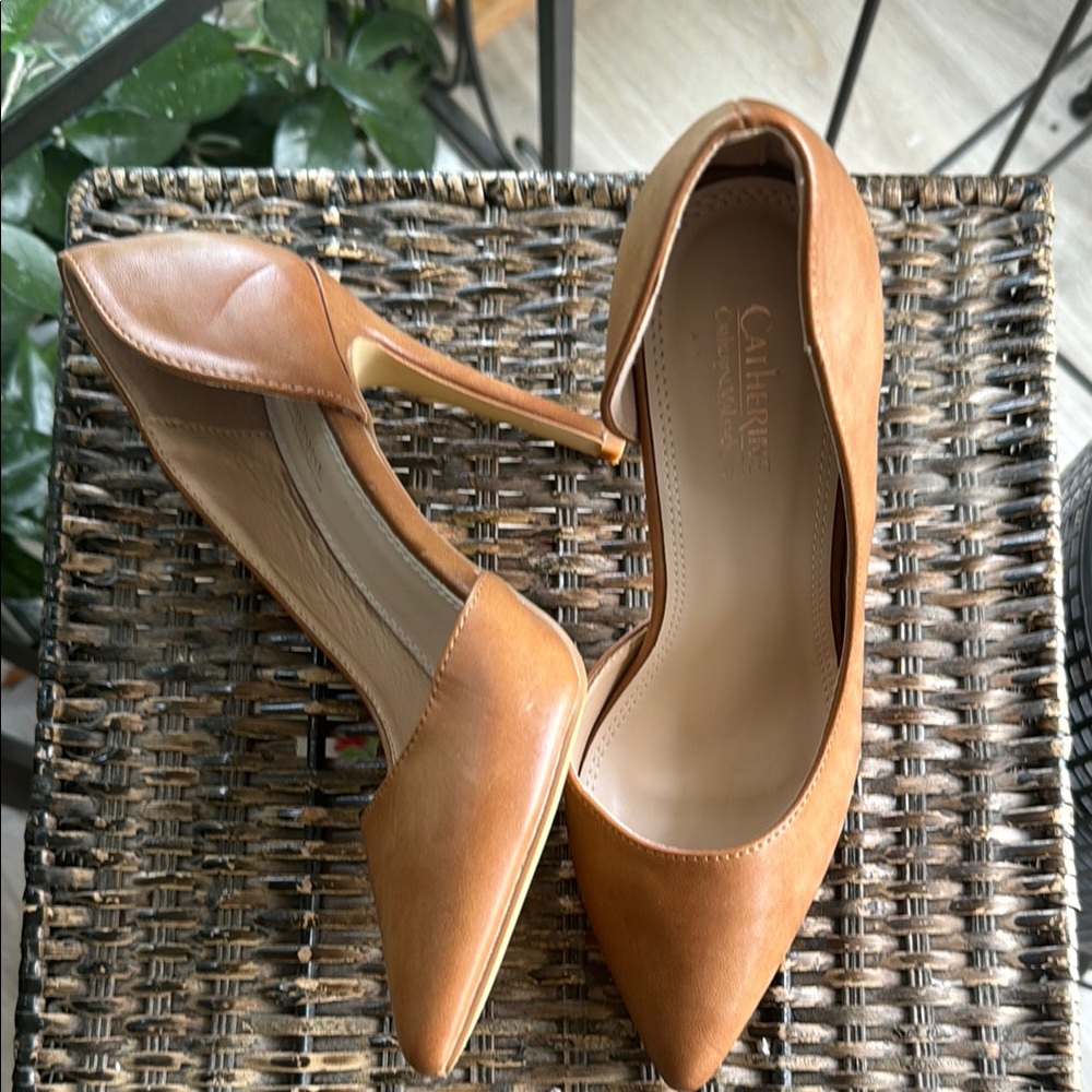 Catherine Malandrino Brown Heels - Picture 2 of 7